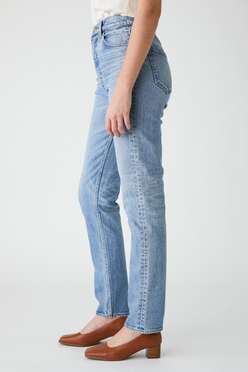 新品タグ付き✨MOUSSY  PLAIN JEANS STRAIGHT デニム