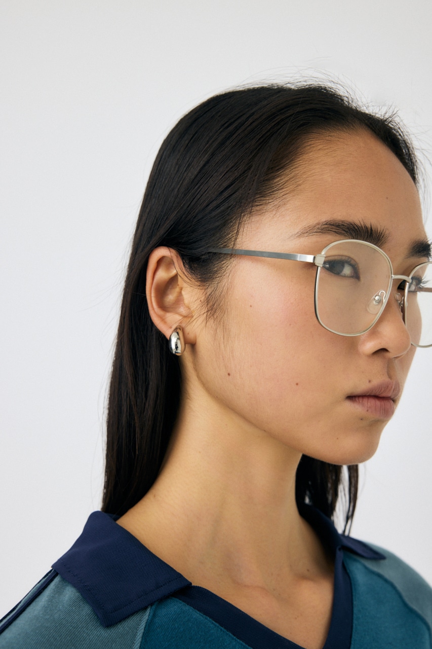 GLEAMING DROP イヤリング SLV FREE