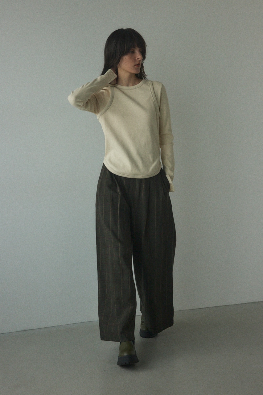 layered design cut tops O/WHT FREE