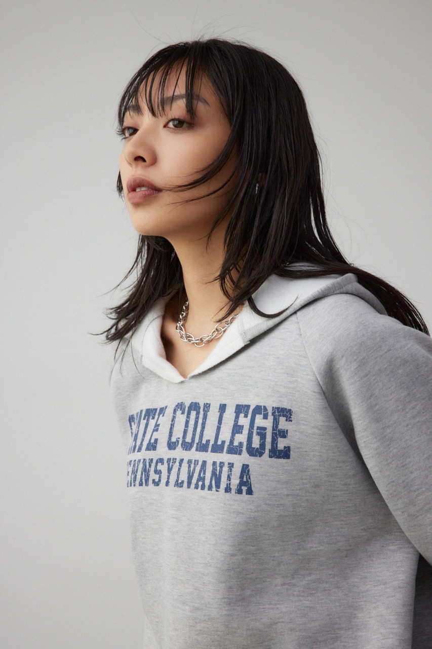 カレッジプリントスウェットパーカー T.GRY FREE