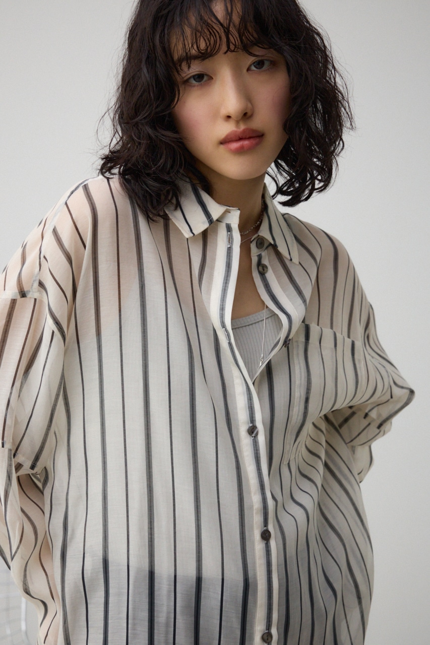 バックスリットシアーオーバーシャツ 柄WHT FREE