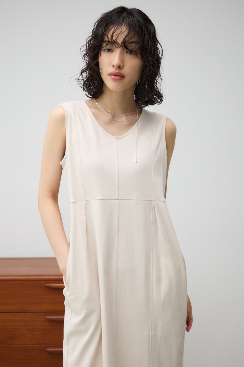 ステッチデザインコクーンカットワンピース IVOY S