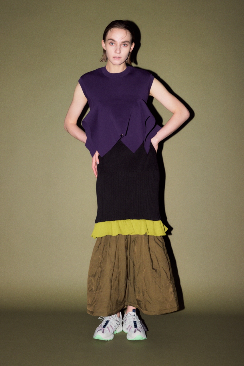 【PLUS】ドッキングキルティングマーメイドスカート BLK M