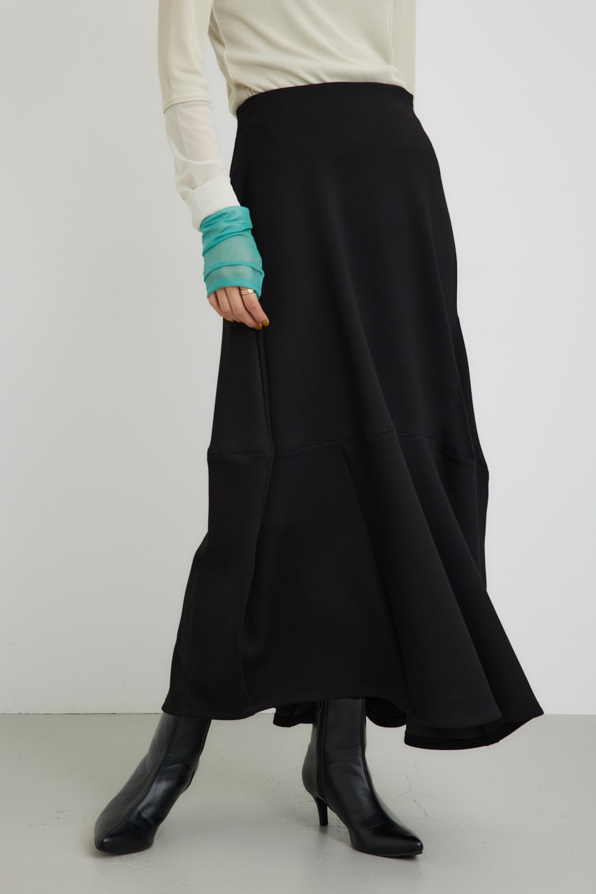 【PLUS】パネルイレギュラーヘムスカート BLK S
