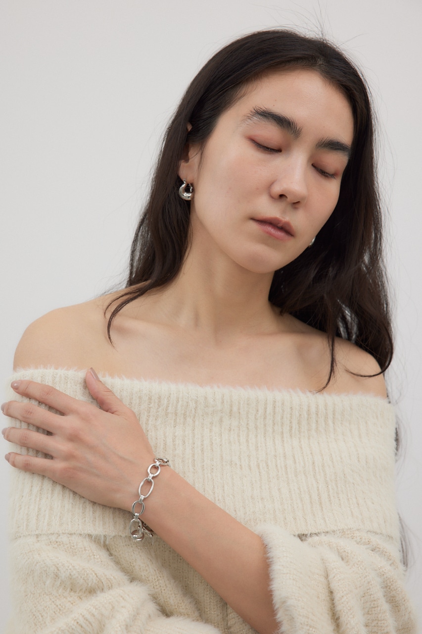 オフショルダーシャギーラメニット O/WHT FREE