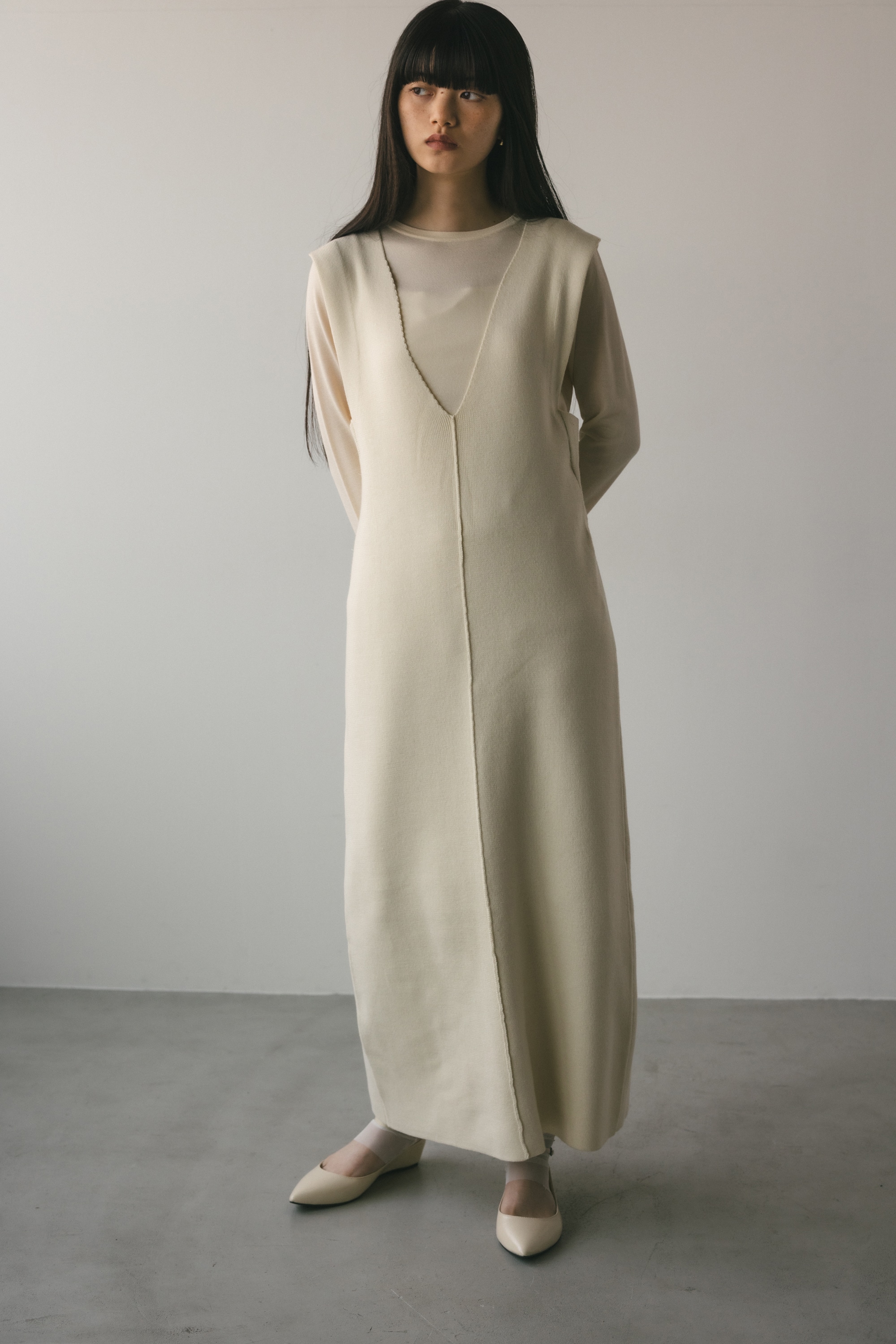 華やかストーン付スタンダード向けワンピース★練習着に最適！パーティーでも！ 花柄✦スタンダードドレス♪ワンピース練習着☆発表会、デモ