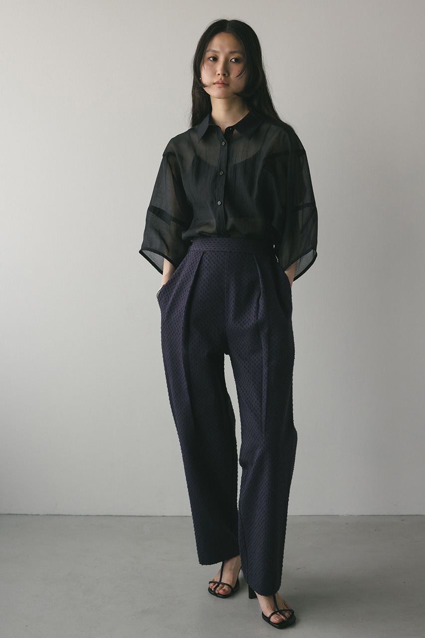 アウトドットフォルムパンツ NVY M