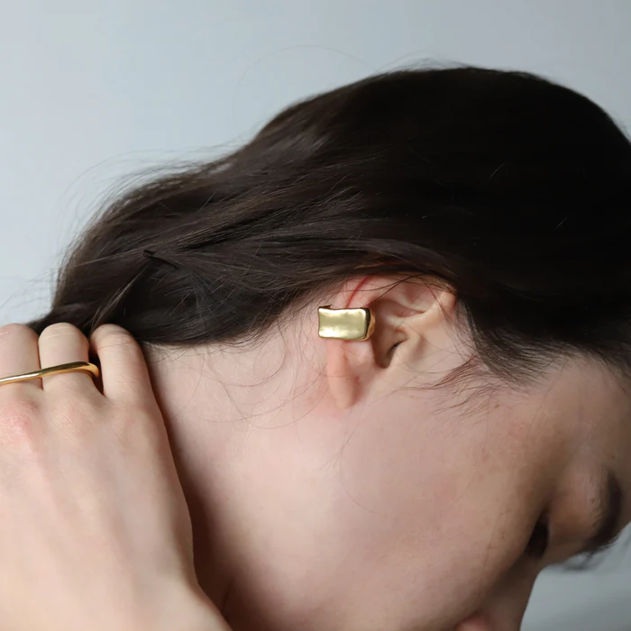 TEN_anchor ear cuff GD GLD FREE