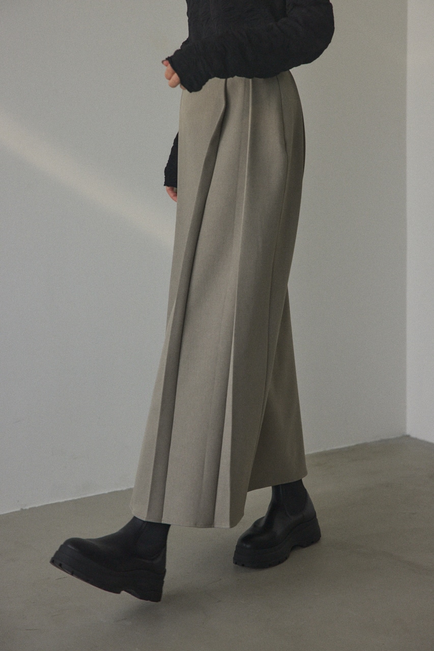 PLATS 干せ PLEATS 黒 プリーツスカート サイズ2