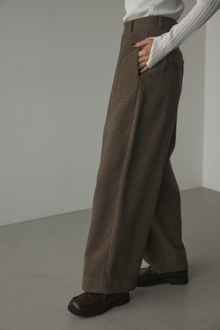 BLACK BY MOUSSY | w tuck pants (パンツ ) |SHEL