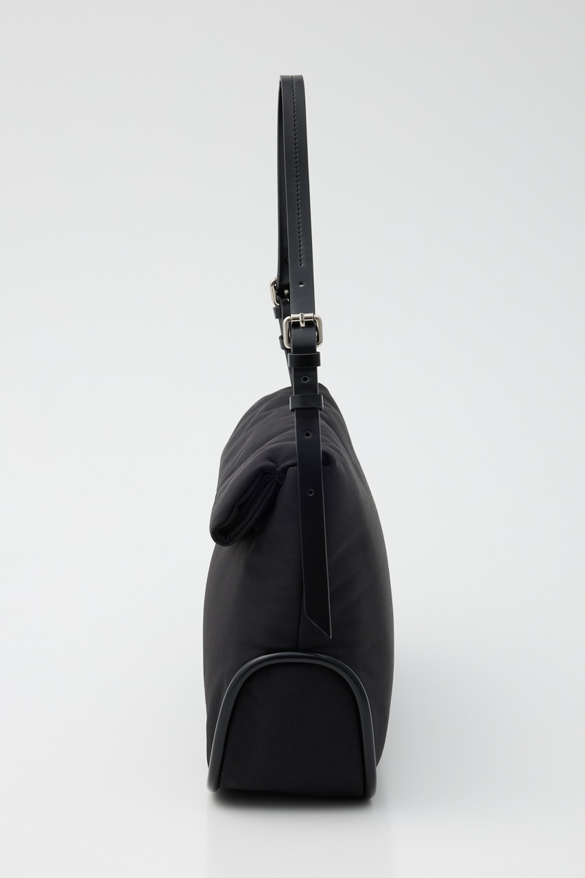 【ADD CULUMN】ROLLA M FABRIC バッグ BLK FREE