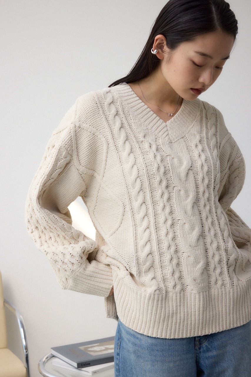 シェニールケーブルVネックロングニットトップス IVOY S