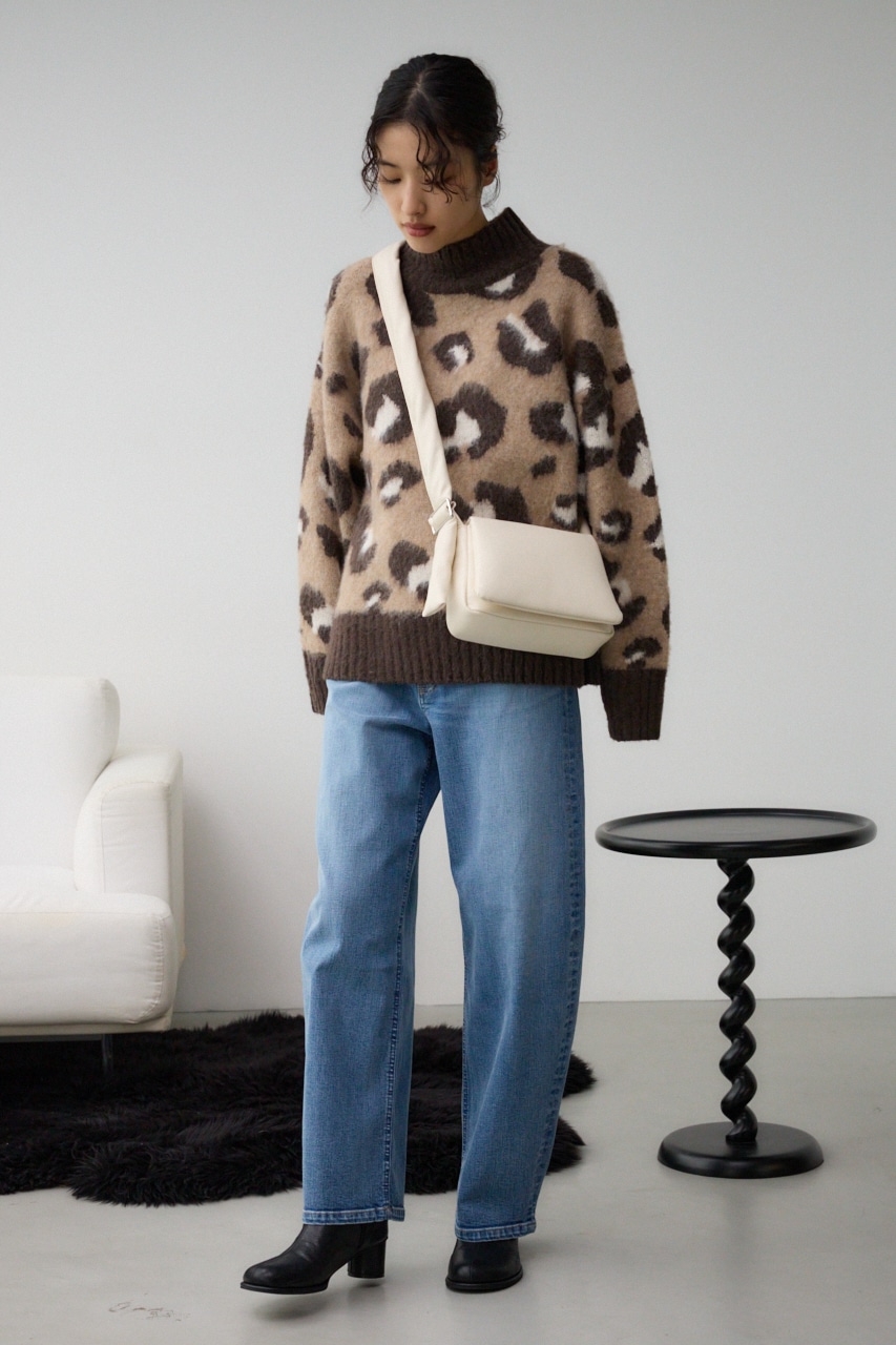 パデットショルダーバッグ IVOY FREE