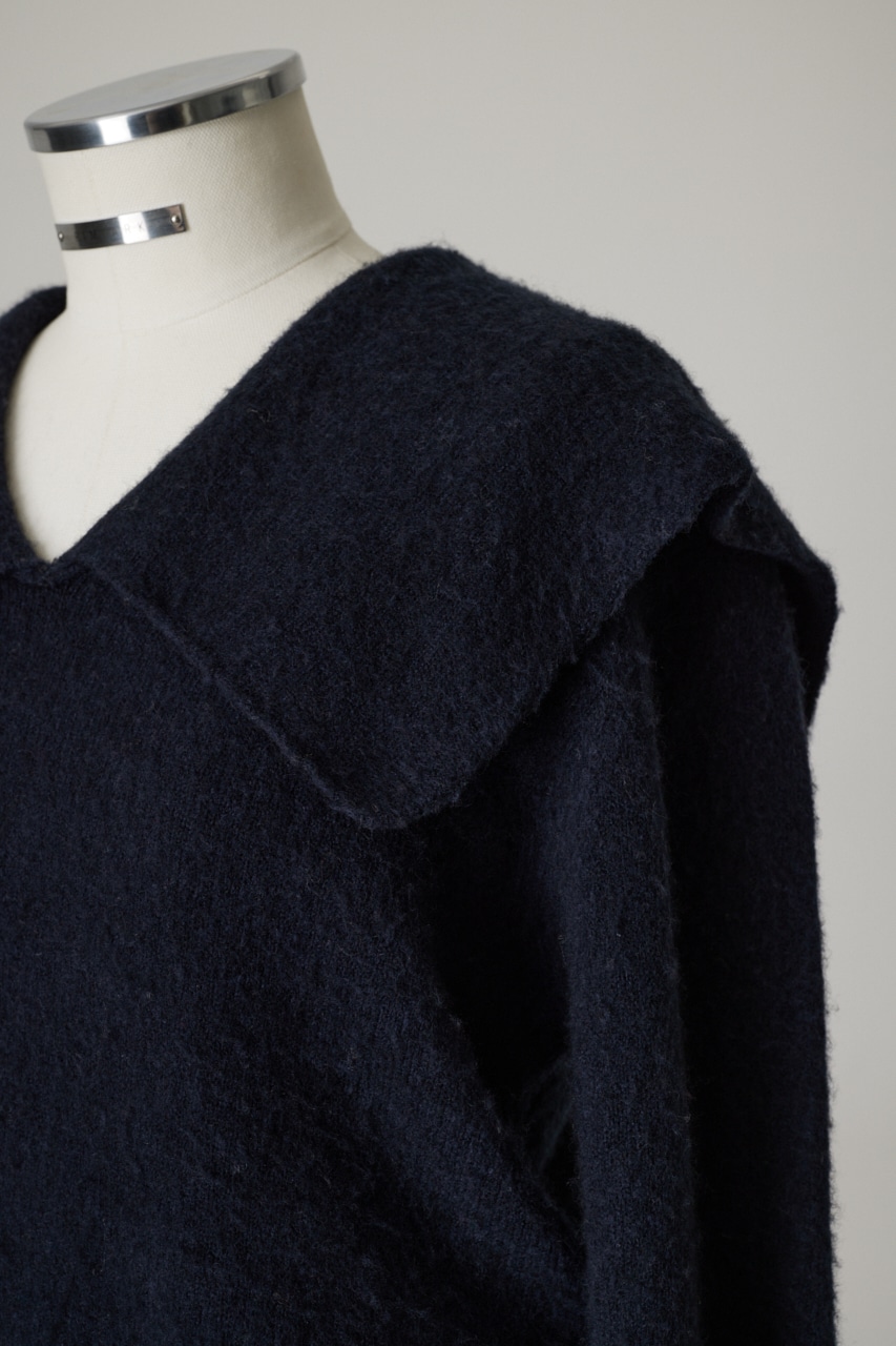 10/18- order start Warm v neck knit NVY FREE