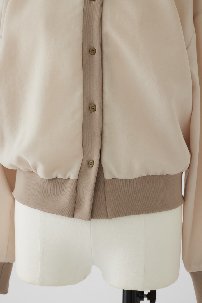 Similar color light blouson BEG FREE