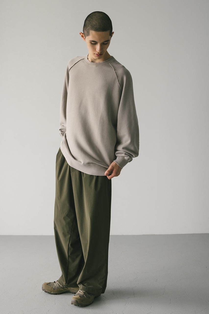 ピグメントクルーネックスウェット BEG L