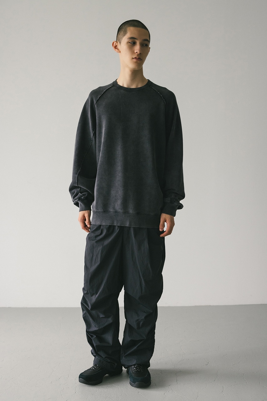 ピグメントクルーネックスウェット BLK M