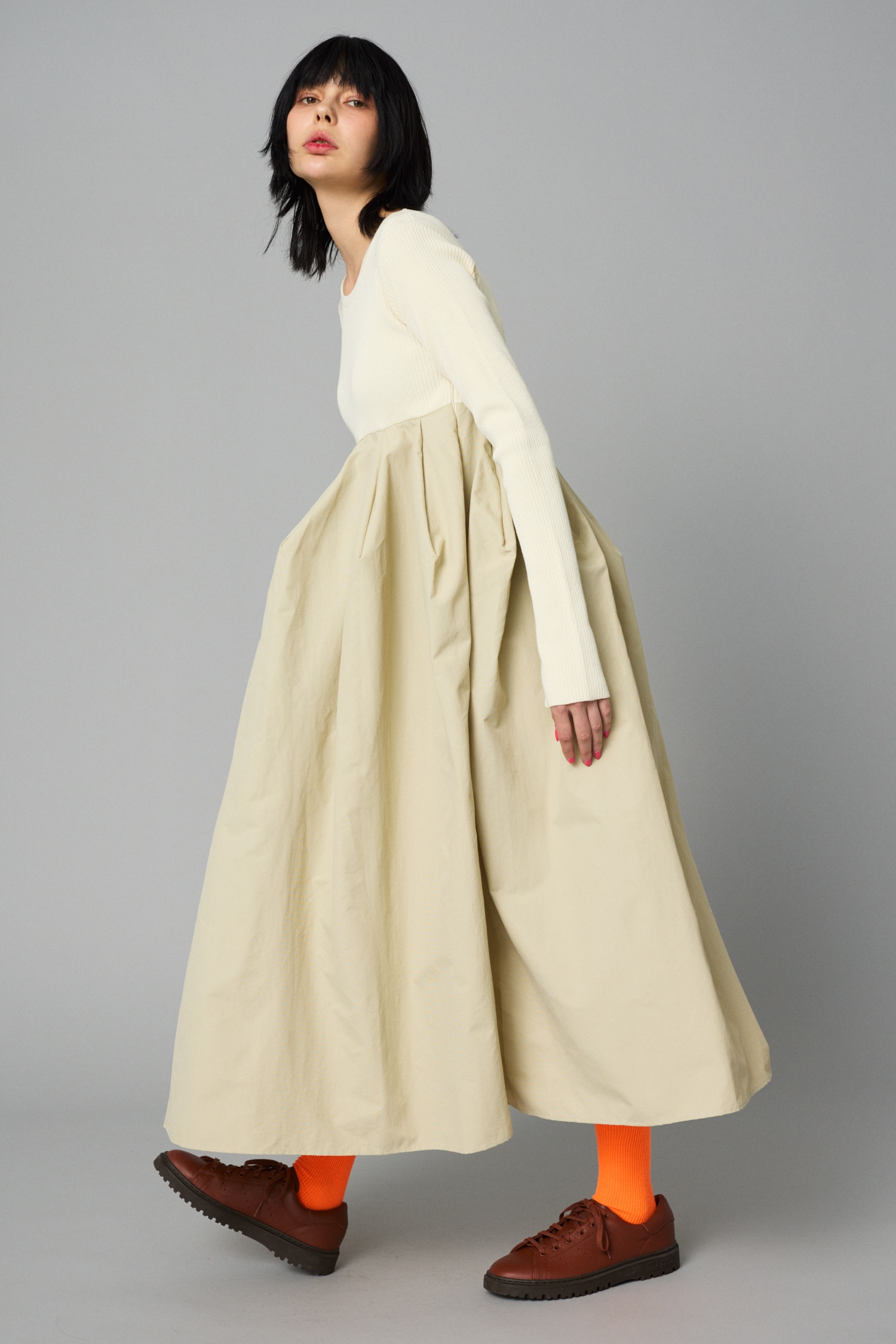 Mountain form dress O/WHT 38