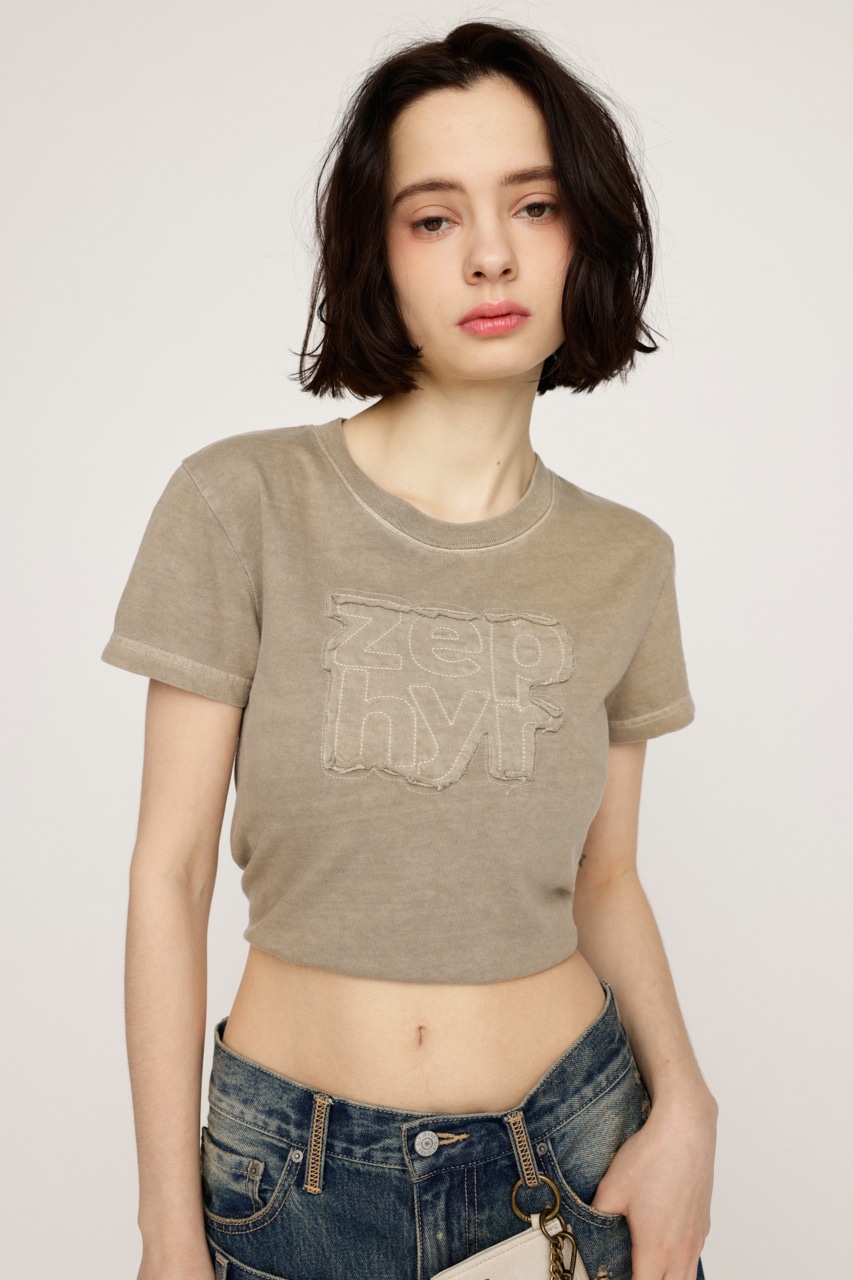 【LIMITED ITEM】PATCH LOGO COMPACT Tシャツ KHA FREE