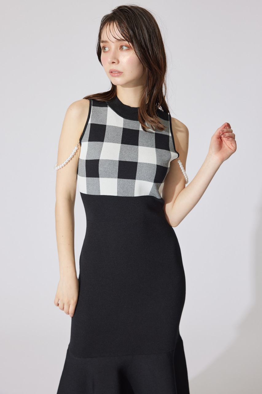 【一部店舗・WEB限定】フェイクパールショルダージャガードニットワンピース BLK FREE