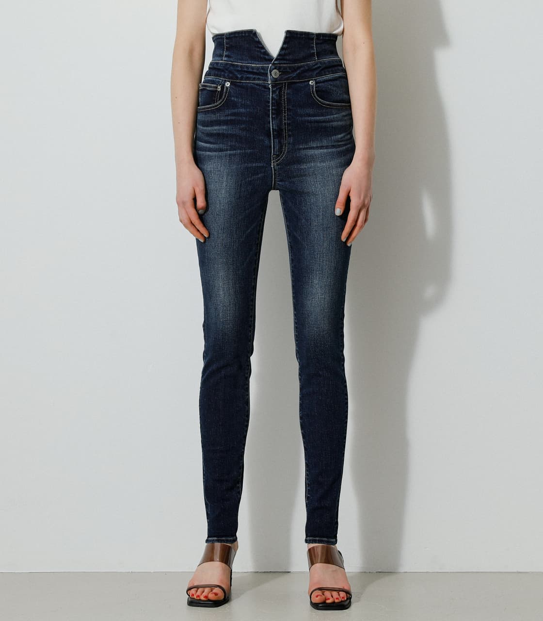 NARROW HIGH WAIST DENIM SKINNY