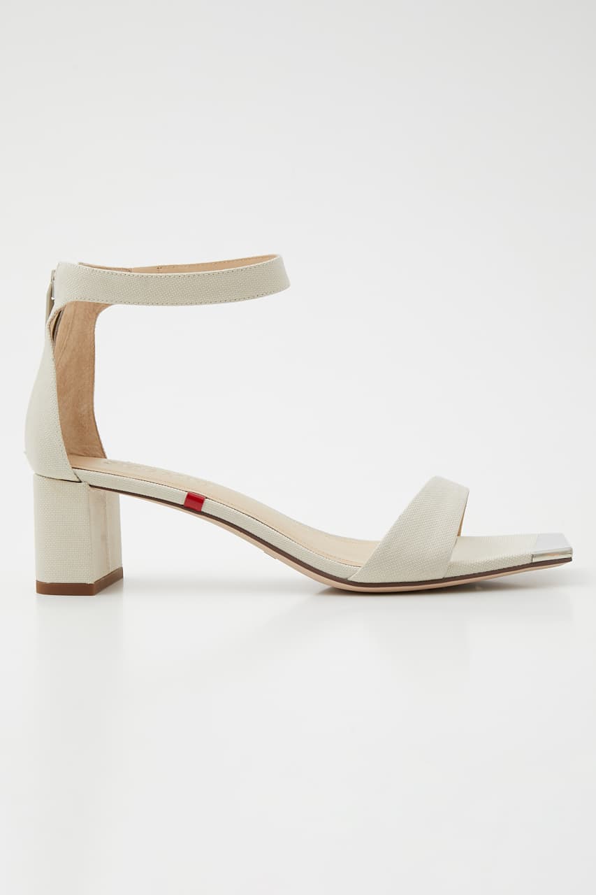 キャンバスクエアンクルストラップサンダル ECRU 24.0cm
