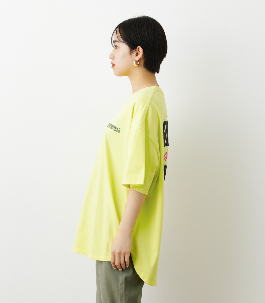 Fiji Logo Vネックtシャツ Free O Wht Tシャツ カットソー 半袖 バロックジャパンリミテッド 公式通販サイト Shel Tter Web Store シェルターウェブストア