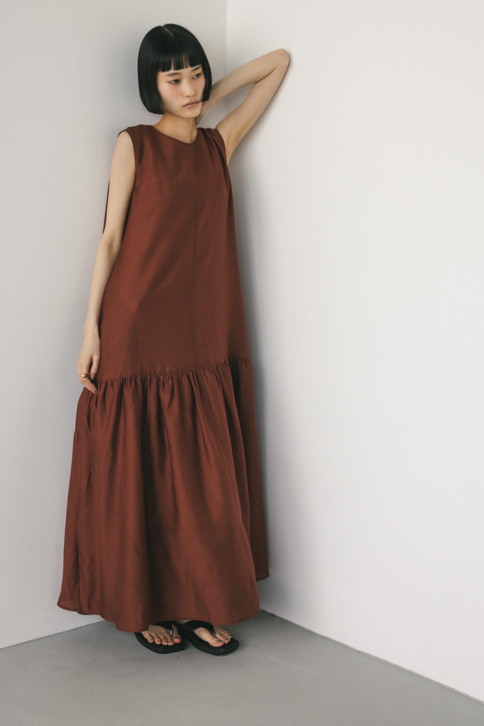 JUS ー カットワークティアードフレアワンピース JUSGLITTY（ジャスグリッティー）の「カットワークティアード