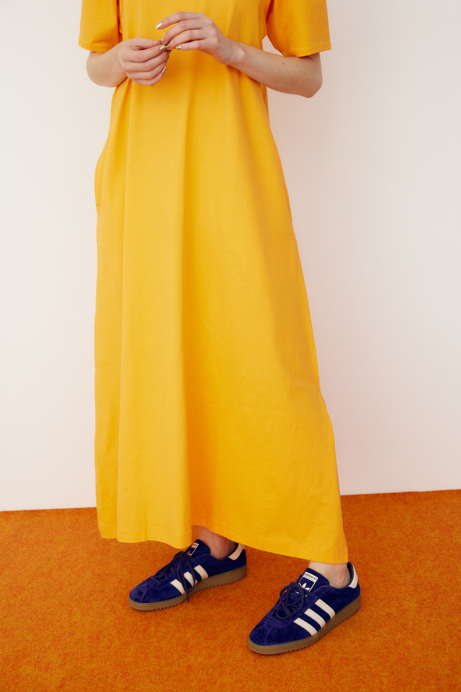 Slit shoulder dress ORG FREE