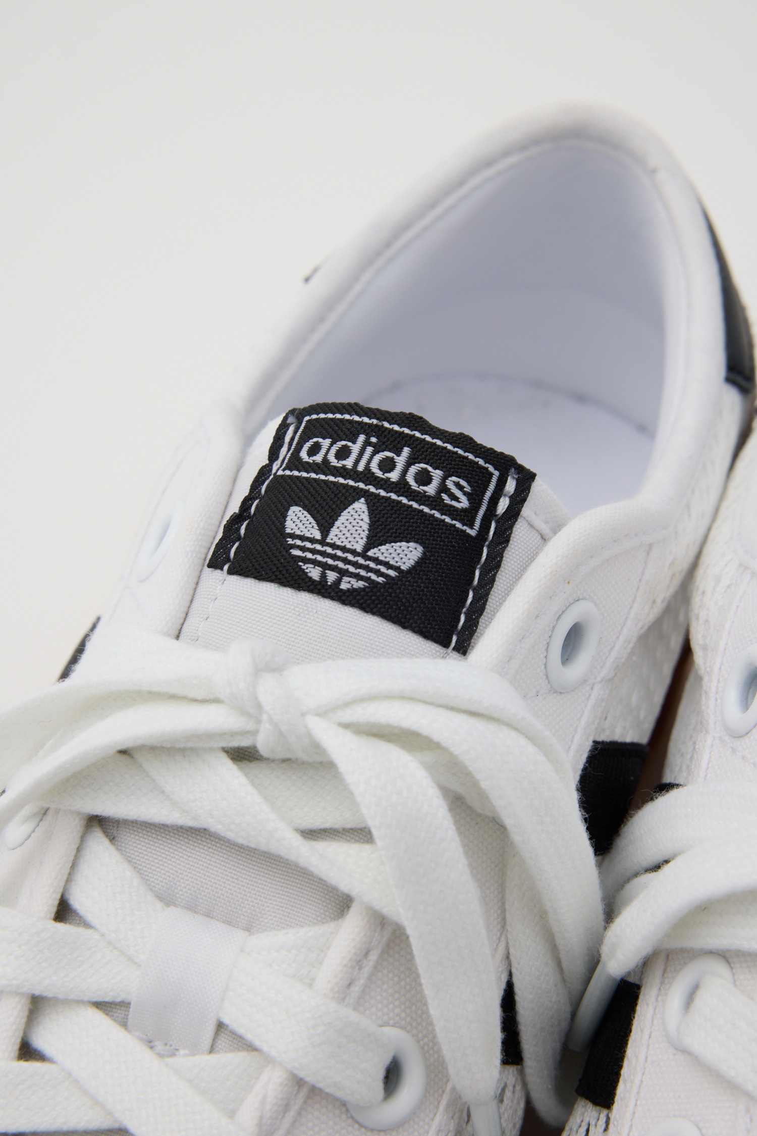 adidas_ TISCHTENNIS W WHT 23.5cm