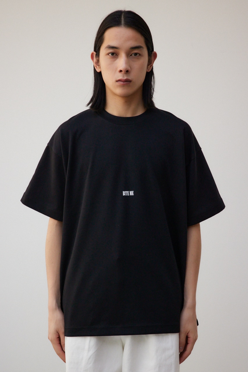 BITE MEバックグラフィックTシャツ BLK FREE