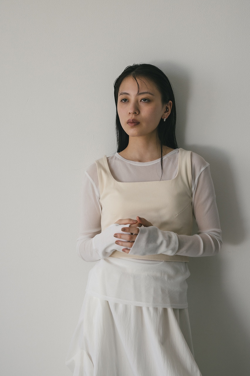 2ピーススクエアビスチェシアートップ WHT FREE