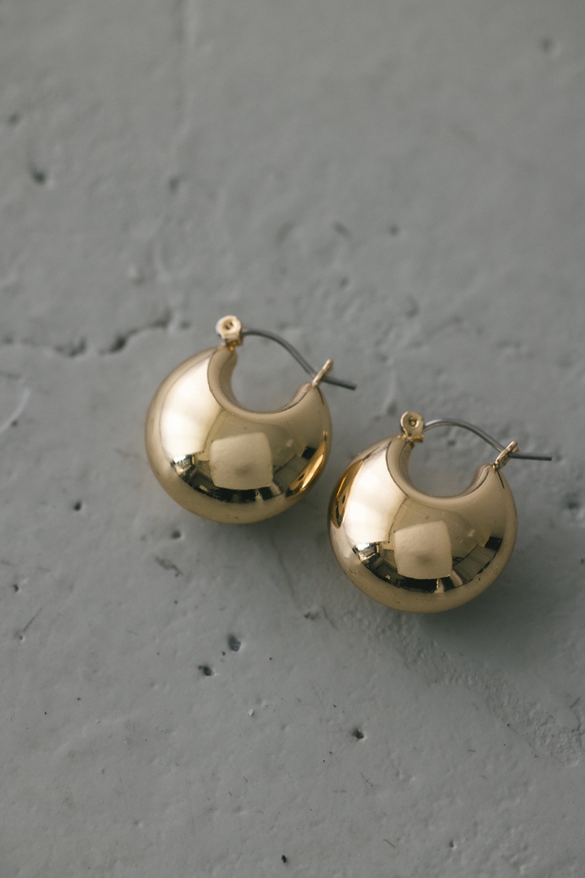 プランプドロップピアス GLD FREE