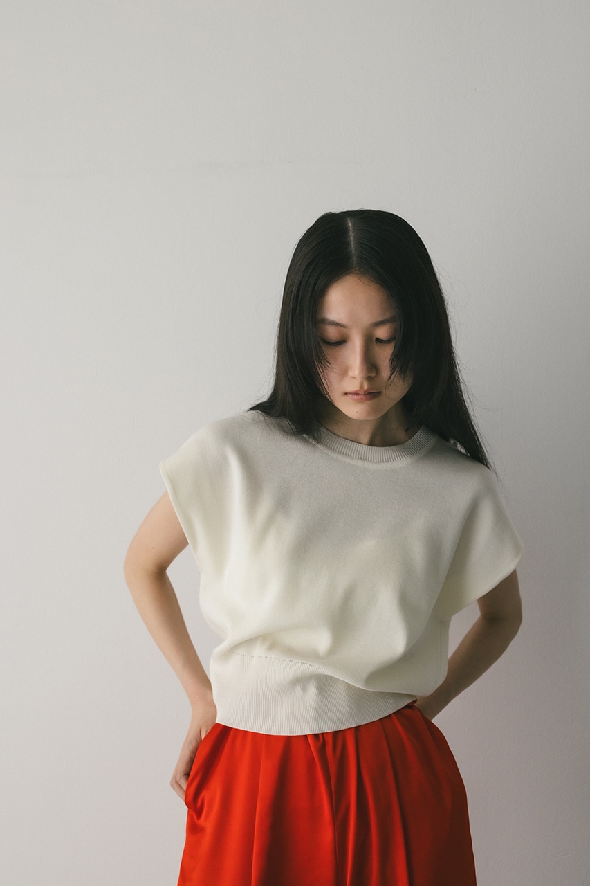 ショルダータックショートニット WHT FREE