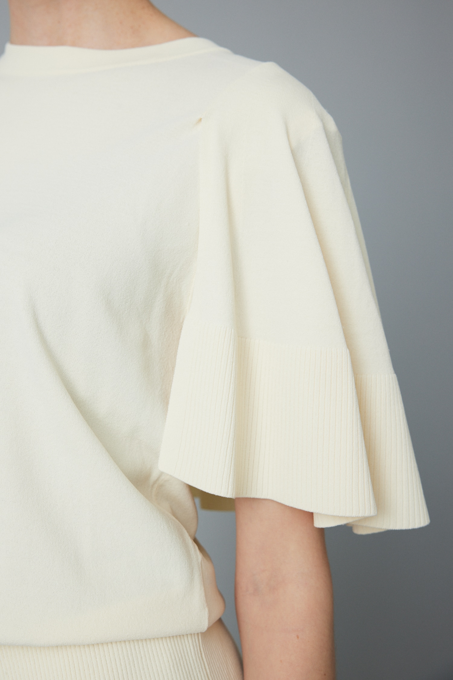 Cape knit tops O/WHT FREE