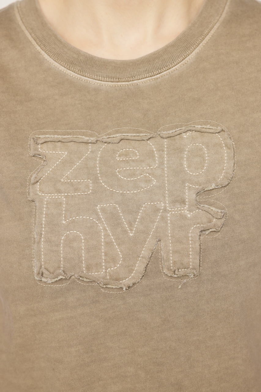 【LIMITED ITEM】PATCH LOGO COMPACT Tシャツ KHA FREE