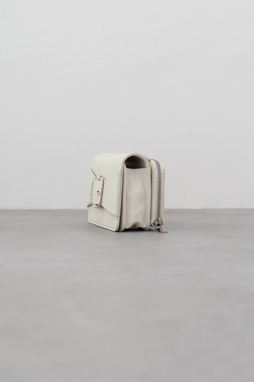 ビッグバックルウォレットバッグ IVOY FREE