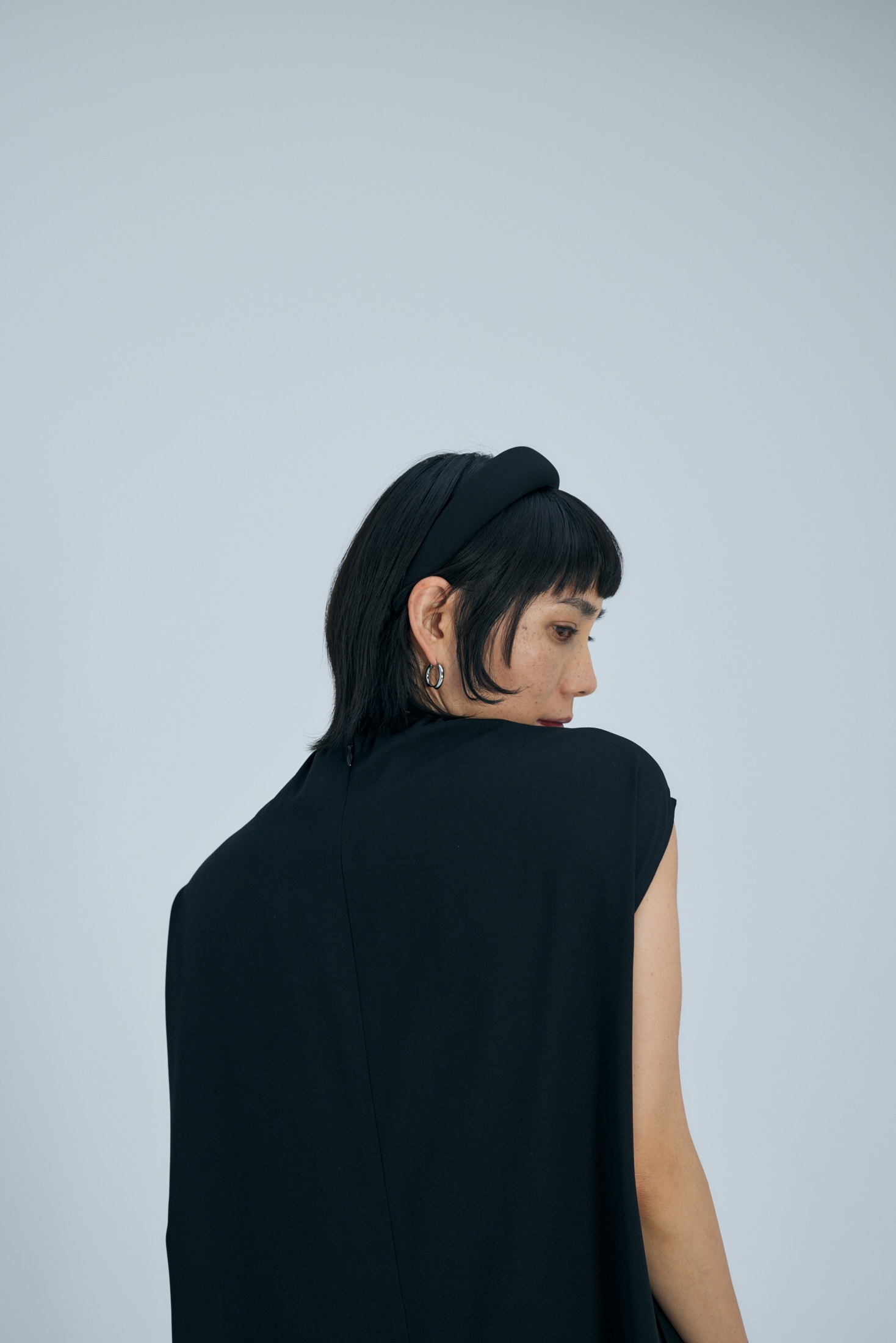 GATHER-NECK ALL-IN-ONE｜36｜BLK｜DRESS｜|ENFÖLD OFFICIAL ONLINE 