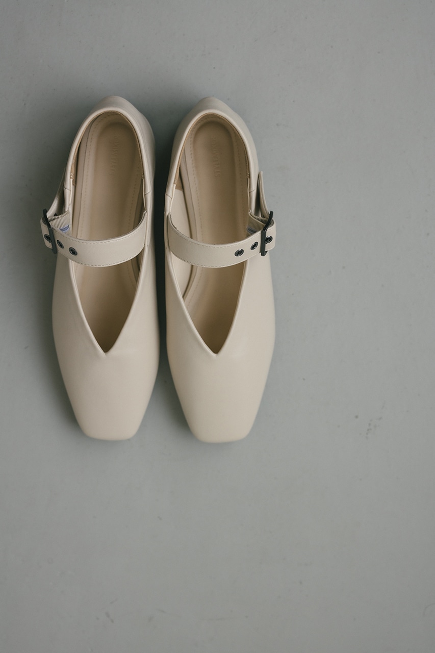 Vカッティングメリージェーン IVOY L