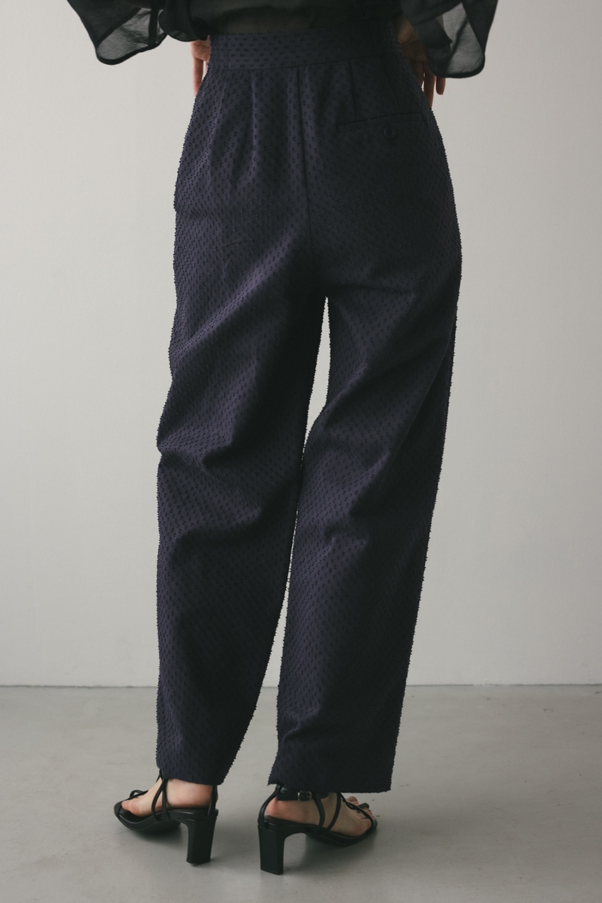 アウトドットフォルムパンツ NVY M