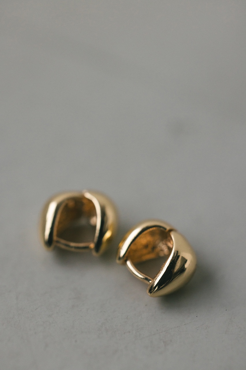 ミニマルクリップピアス GLD FREE