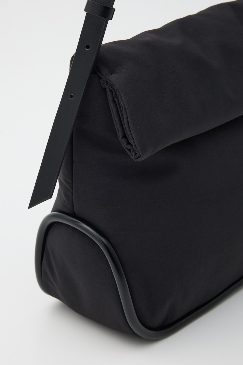 【ADD CULUMN】ROLLA M FABRIC バッグ BLK FREE