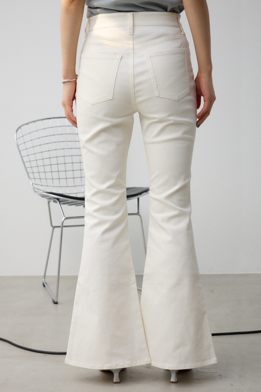 センタースリットカラーフレアパンツ O/WHT M