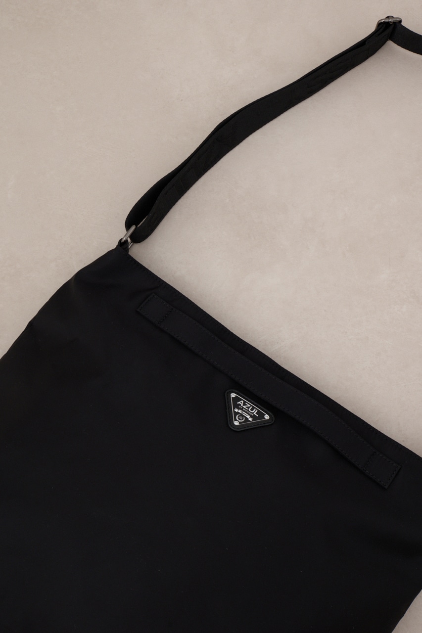 AZUL BY MOUSSY | ロゴプレート高密度ナイロンショルダーバッグ 