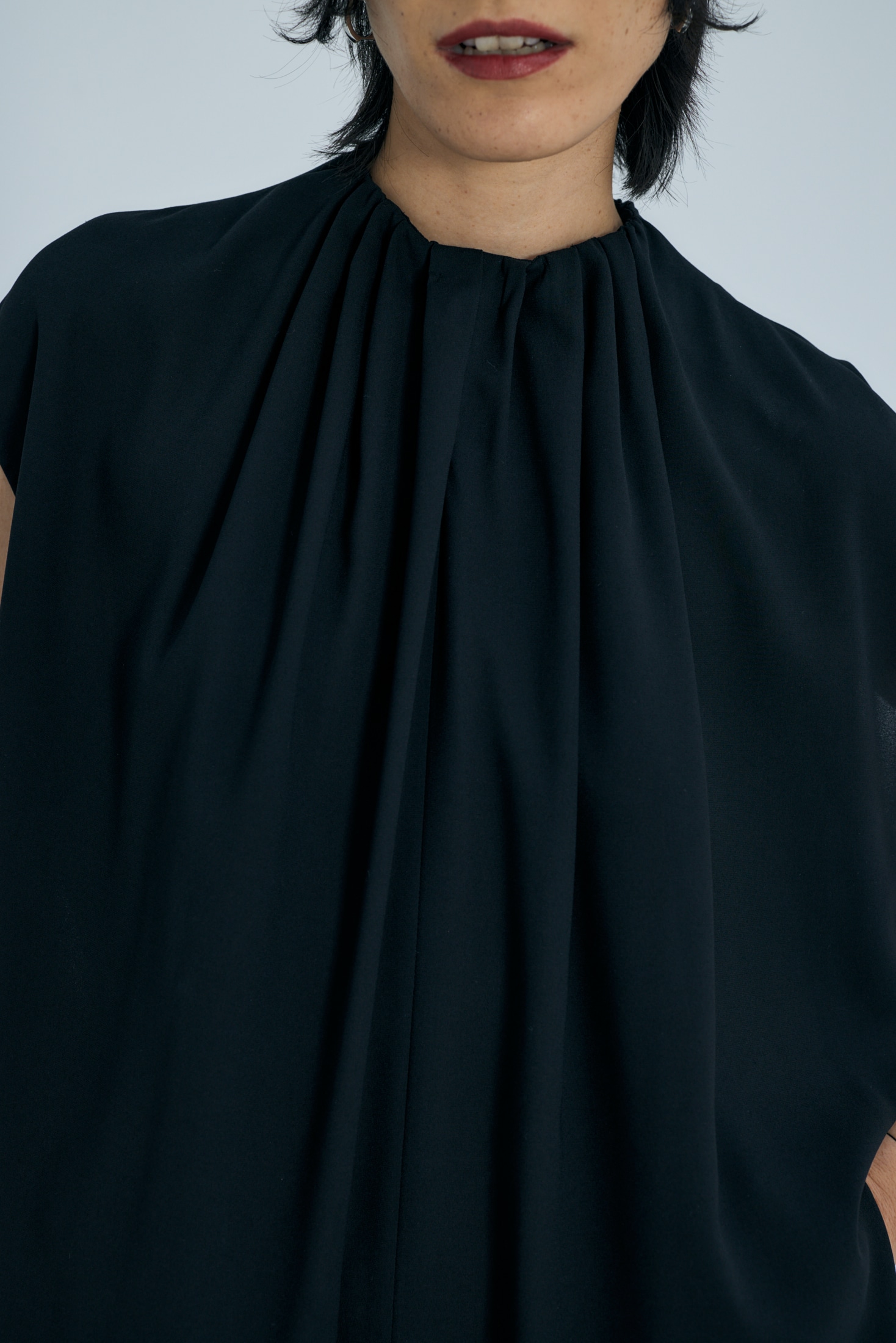 GATHER-NECK ALL-IN-ONE｜36｜BLK｜DRESS｜|ENFÖLD OFFICIAL ONLINE 