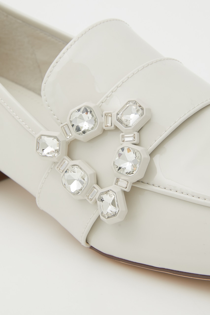 テレサトライアングルローファー O/WHT 23.0cm