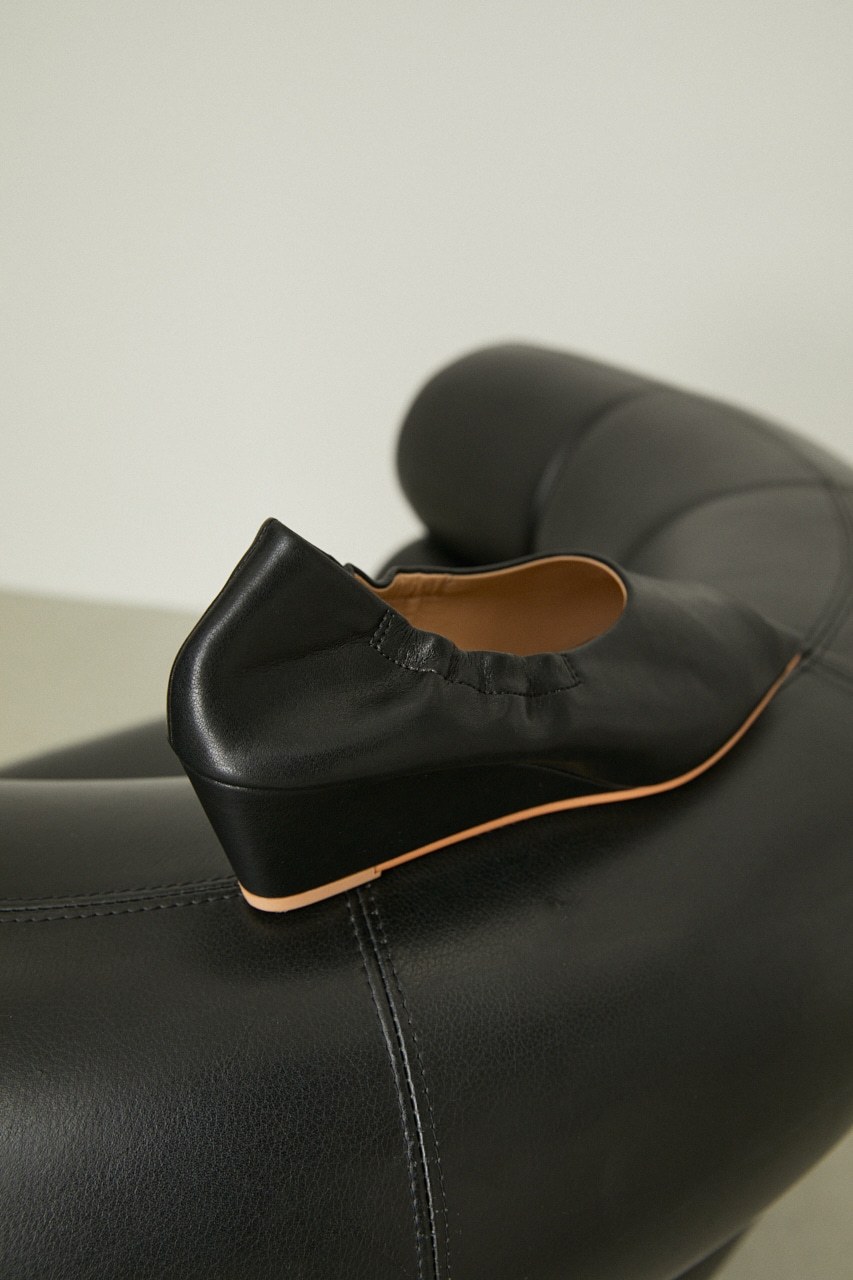 Wedge sole square shoes