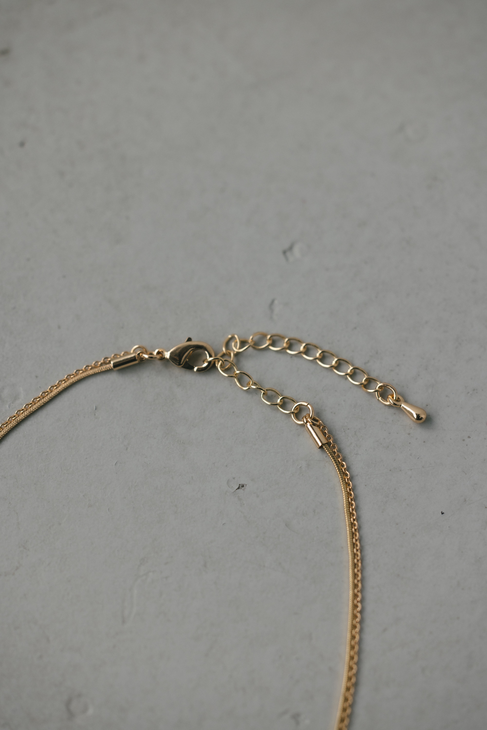 ダブルラインモチーフネックレス GLD FREE