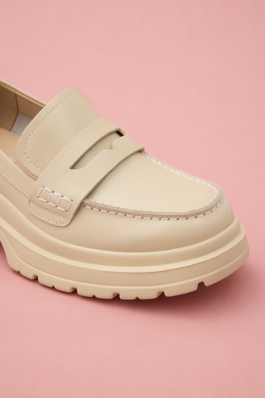 ボリュームライトローファー WHT 22.5cm