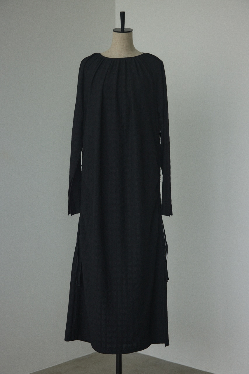 gather dress BLK FREE